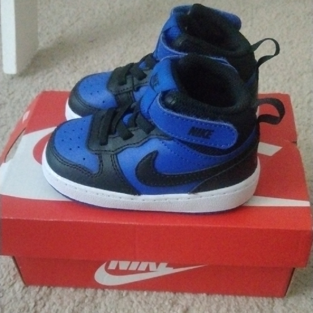 Nike High Tops with Velcro Strap. Kids 6C ( would  fit like a 1- 2 year old .New